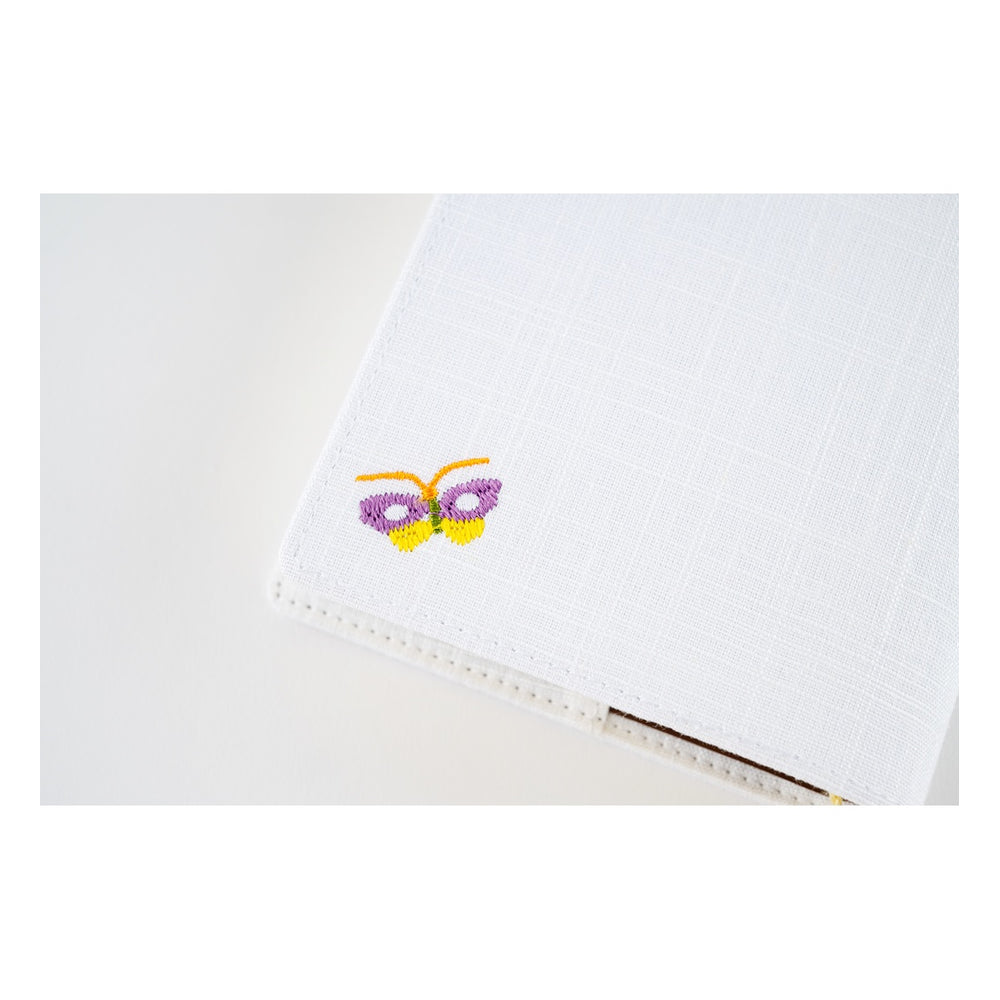 Hobonichi A6 5-Year Book Gift Edition iyo okumi: haconiwa (2027-2031)