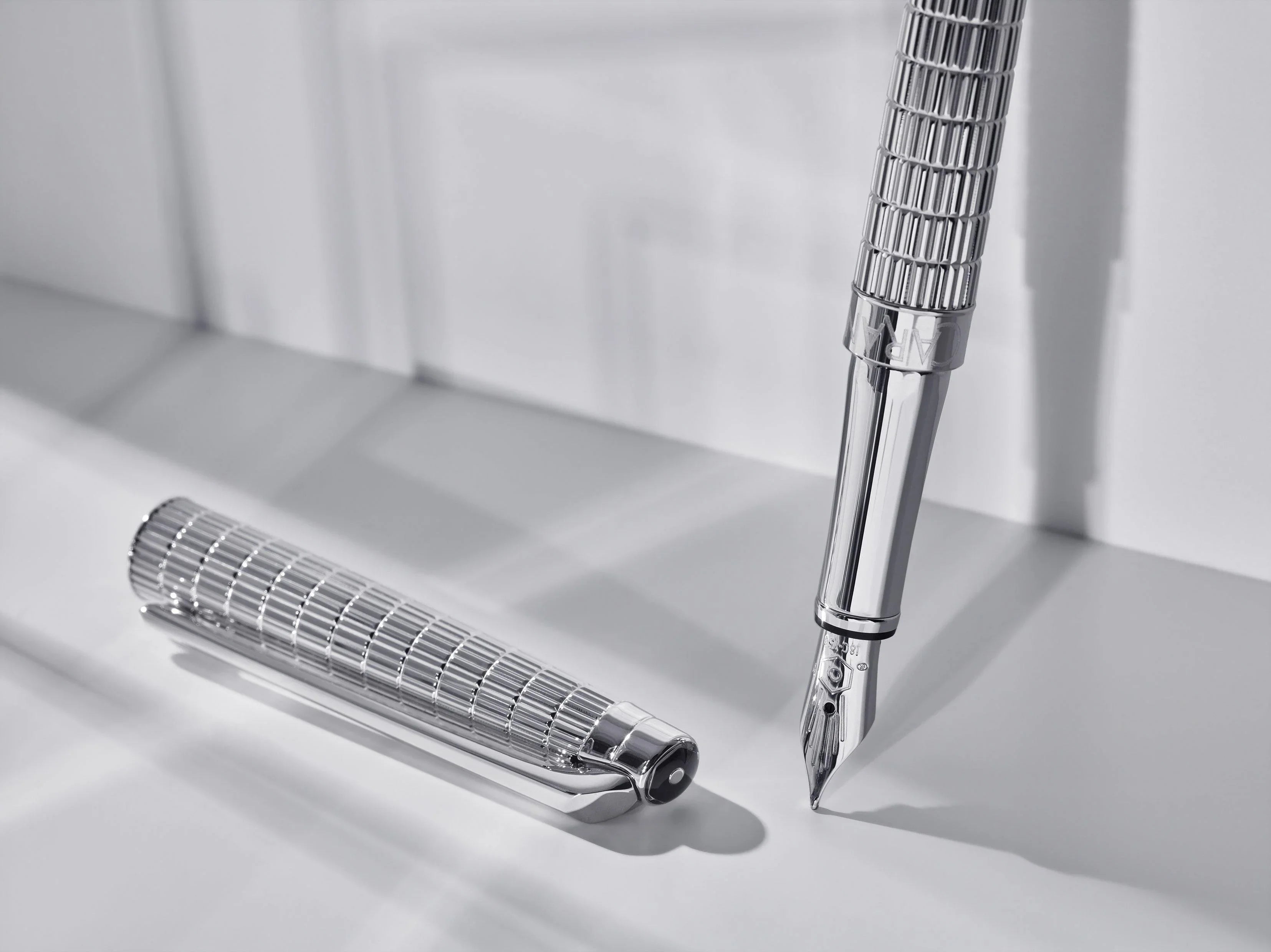 Caran d’Ache Léman Slim Lights Fountain Pen - Laywine's