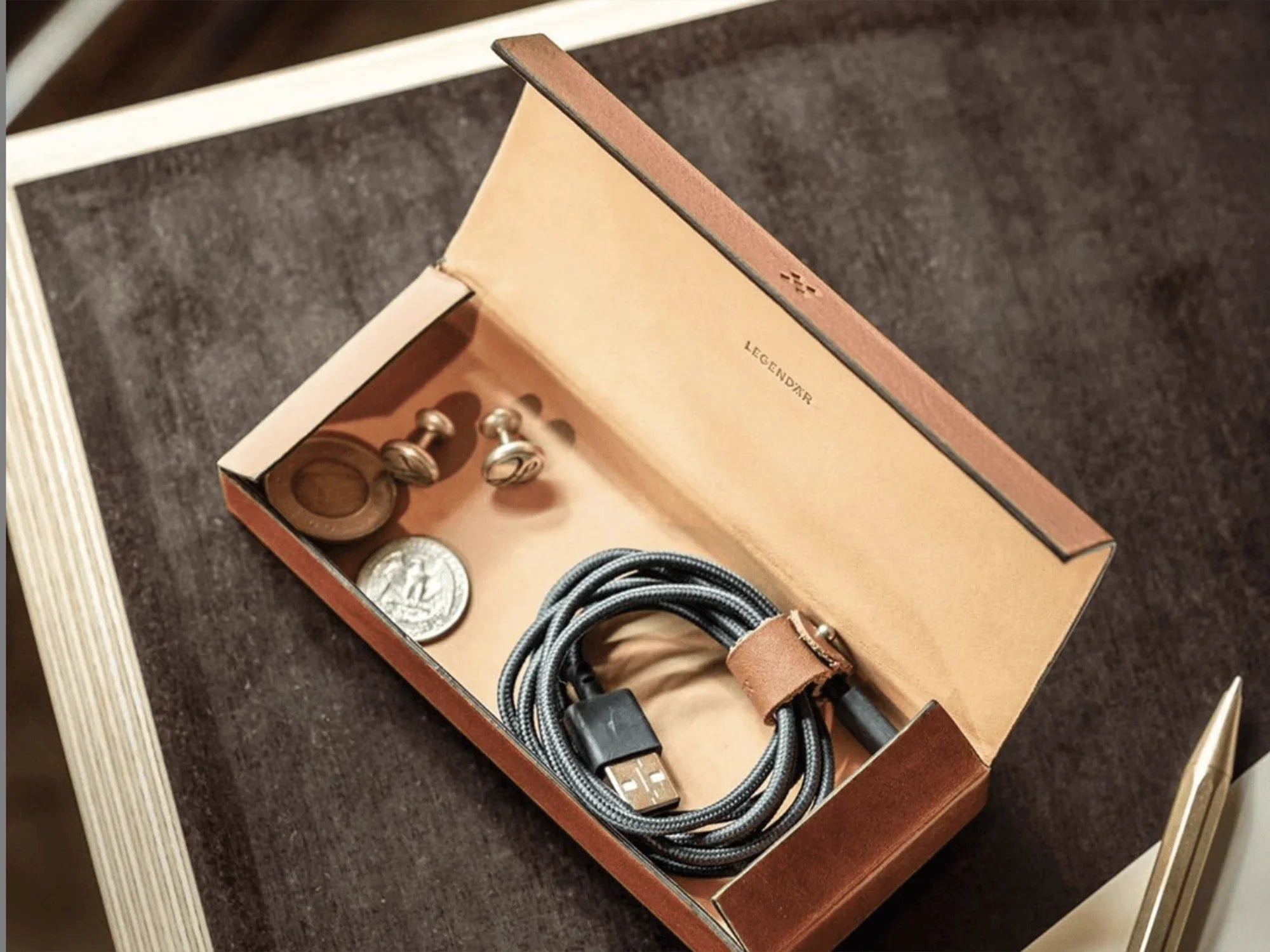 LGNDR ETWEE Leather Case Long - Laywine's