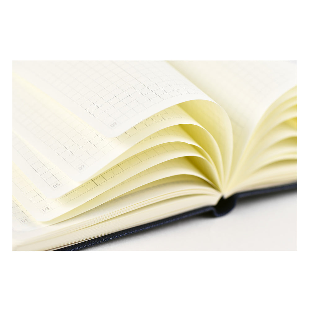 Hobonichi Weeks ONE PIECE magazine: Straw Hat Luffy (Red) 2026