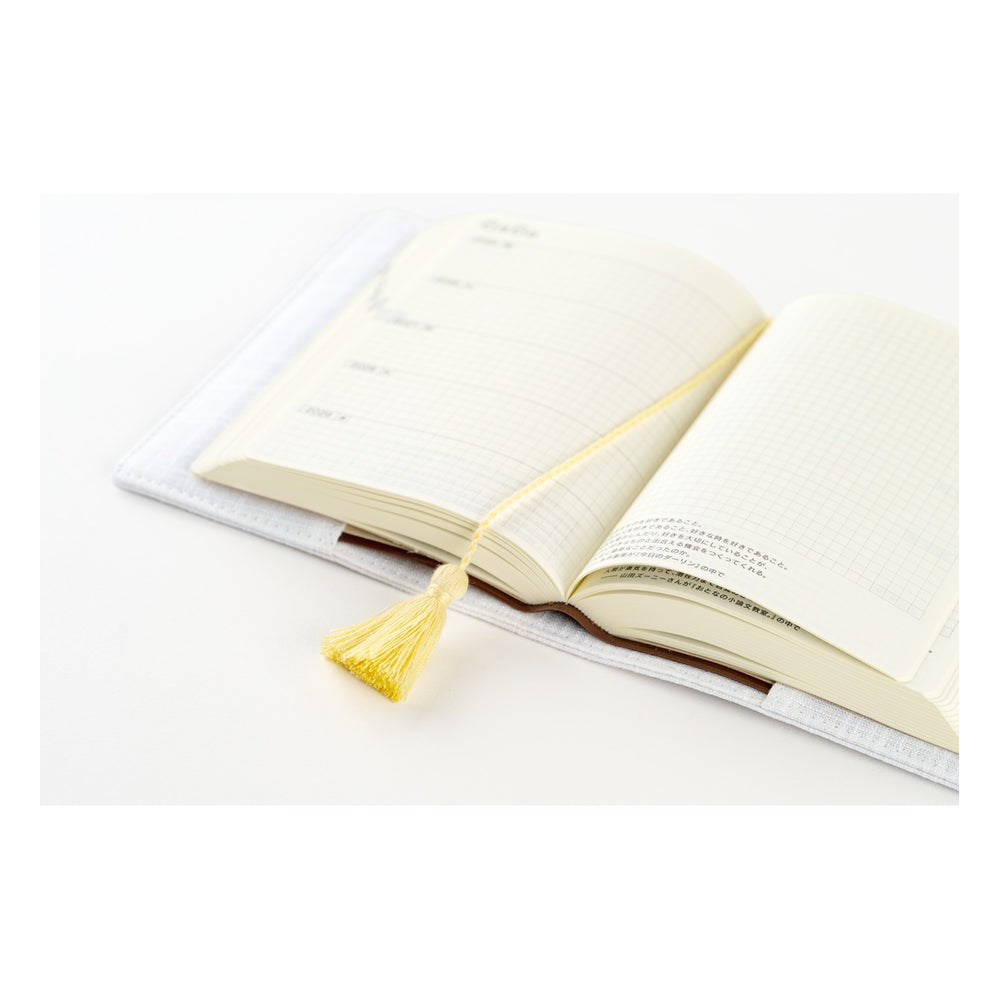 Hobonichi A6 5-Year Book Gift Edition iyo okumi: haconiwa (2027-2031)