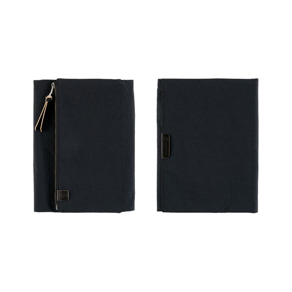 Hobonichi A5 Cousin Cover Tragen: Black